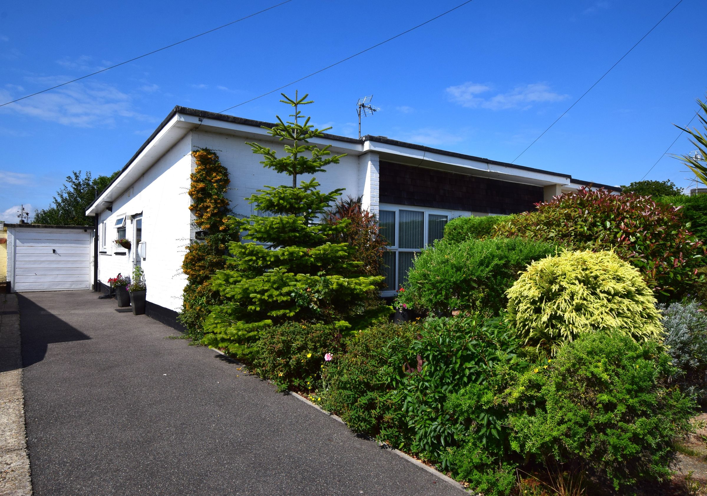 2 bed bungalow for sale in Mountney Drive, Pevensey Bay BN24 Zoopla