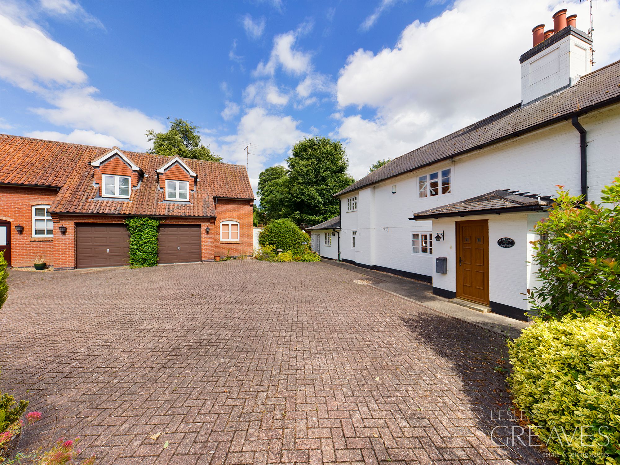 3 bed detached house for sale in Padleys Lane, Burton Joyce, Nottingham