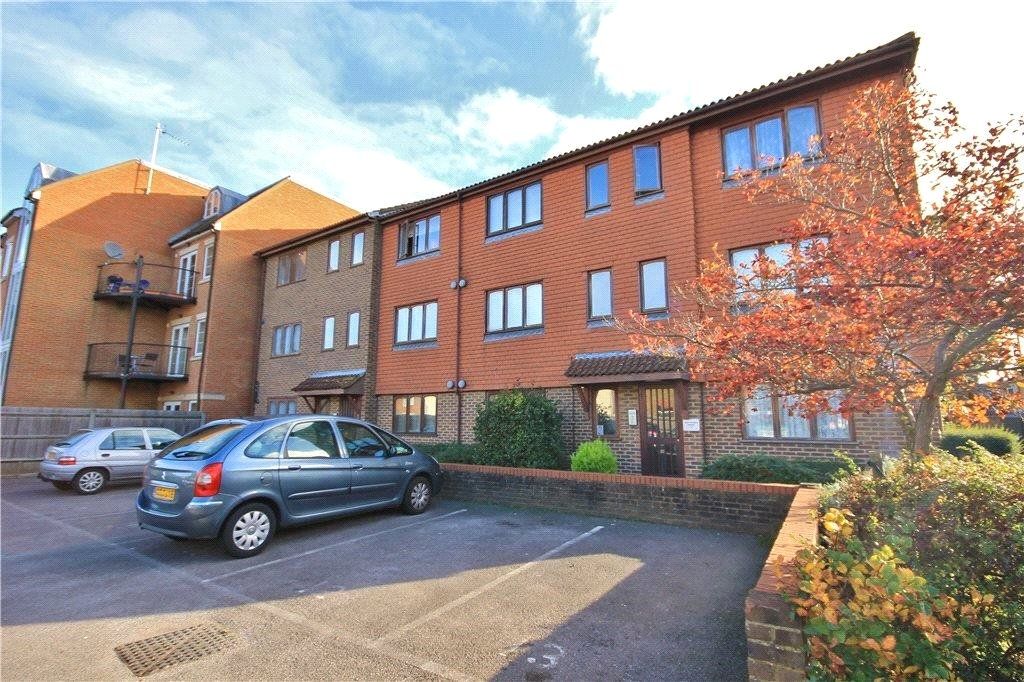 1 bed flat for sale in Wentworth House, 3741 High Street, Addlestone