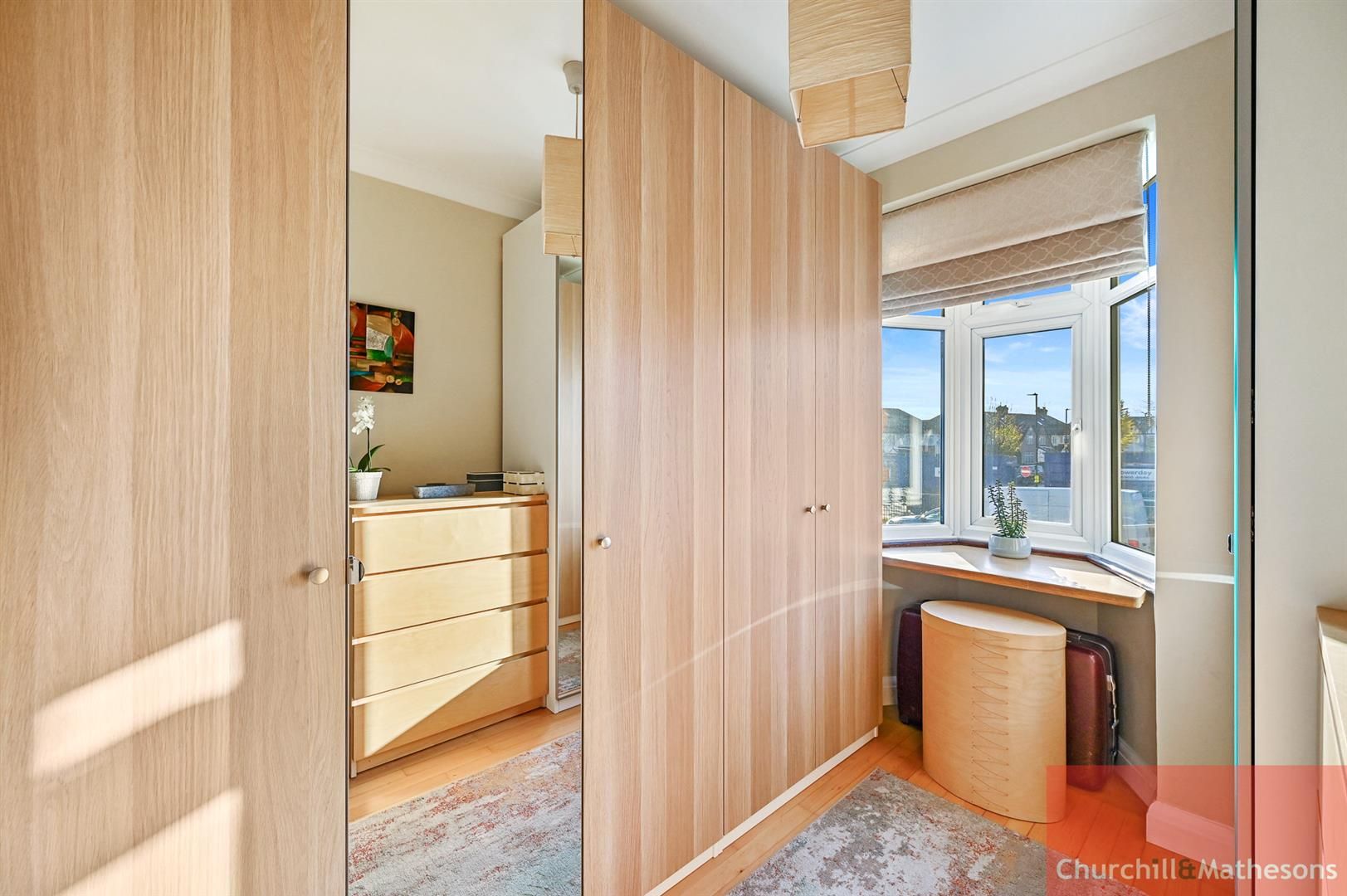 4 bed property for sale in Western Avenue, London W3 Zoopla