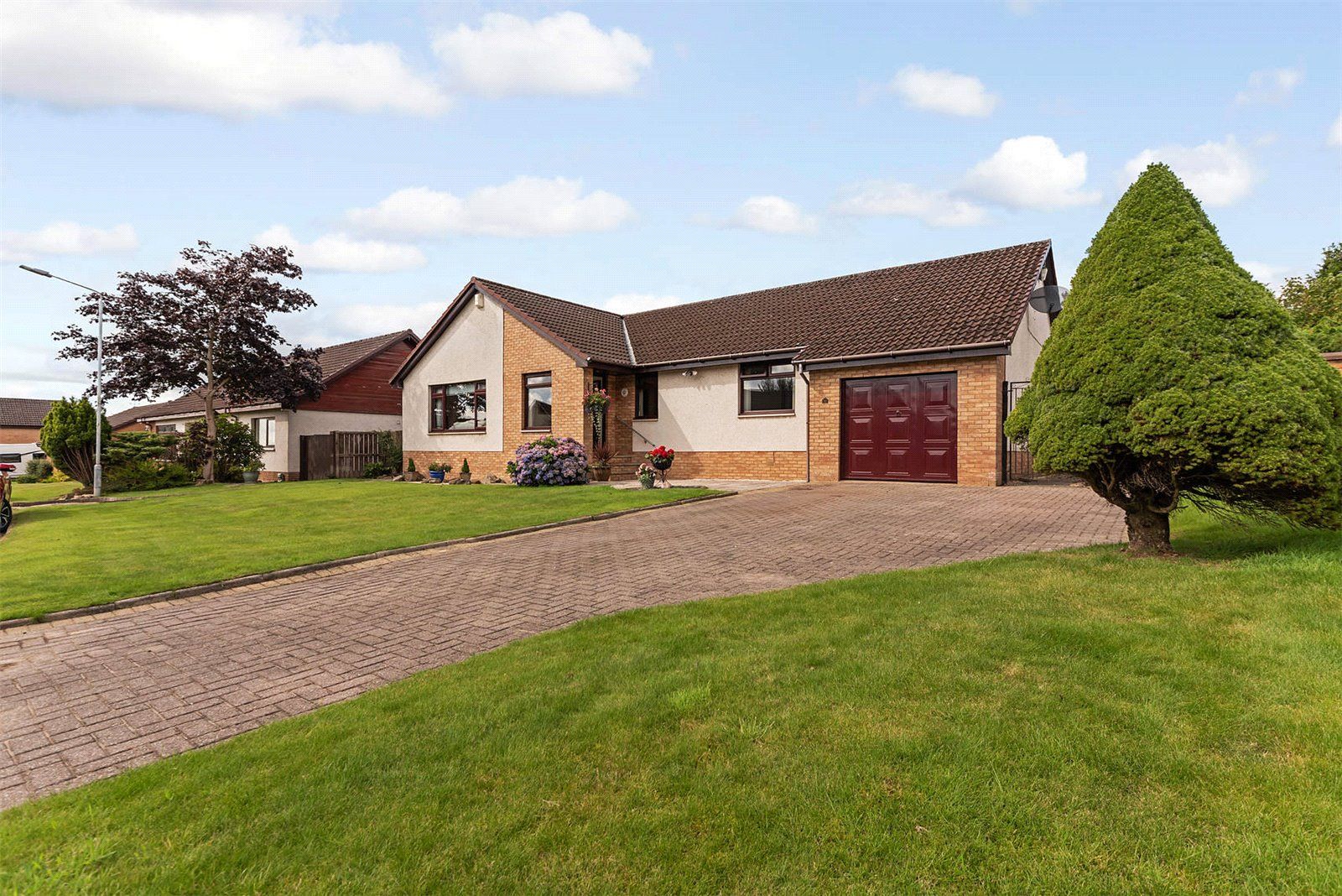 3 bed bungalow for sale in Earls Hill, Cumbernauld, Glasgow G68 Zoopla