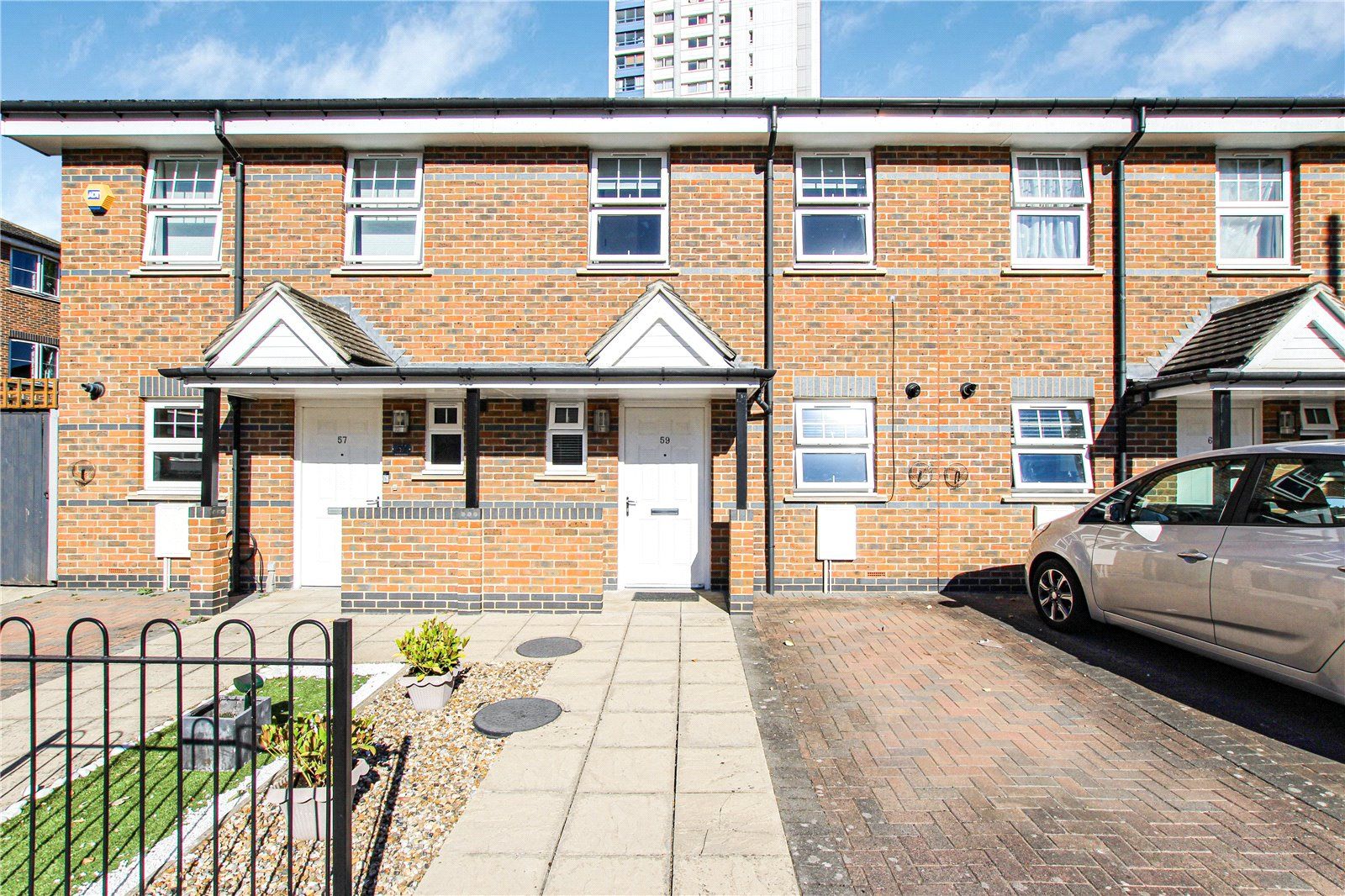 2 bed terraced house for sale in Robert Street, Woolwich, London SE18