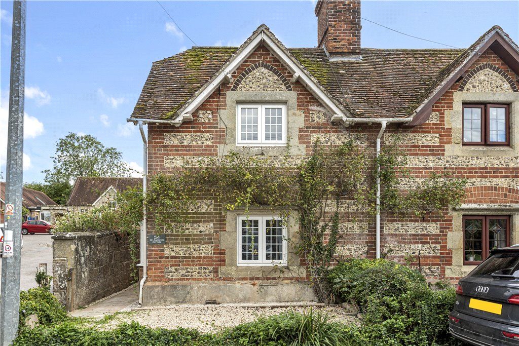 3 bed semidetached house for sale in West Street, Fontmell Magna