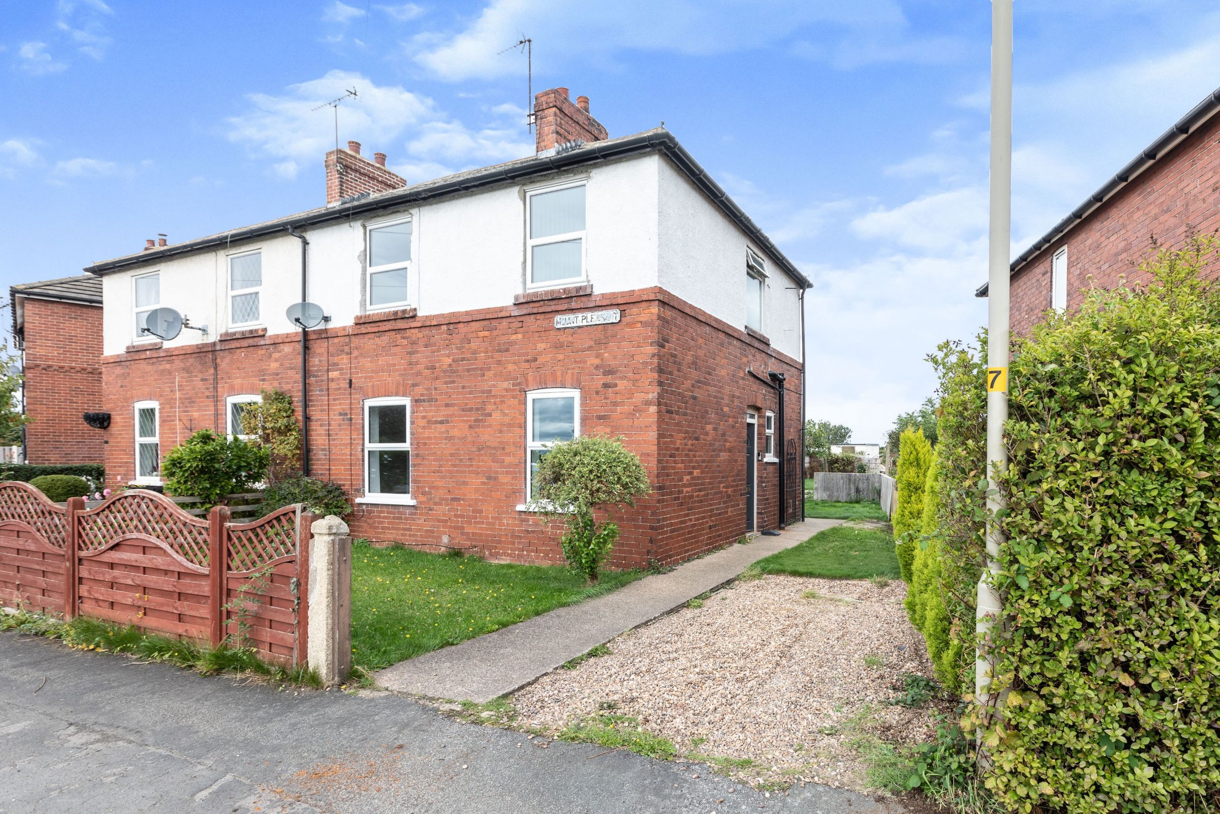 3 bed semidetached house for sale in Mount Pleasant, Little Smeaton