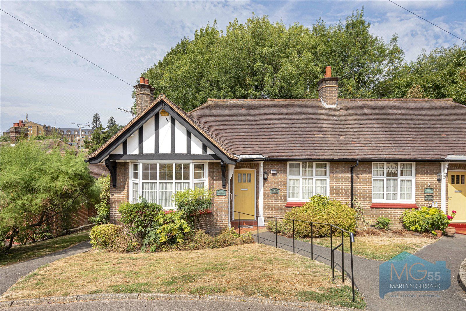 2 bed bungalow for sale in Chalet Estate, Hammers Lane, London NW7 Zoopla