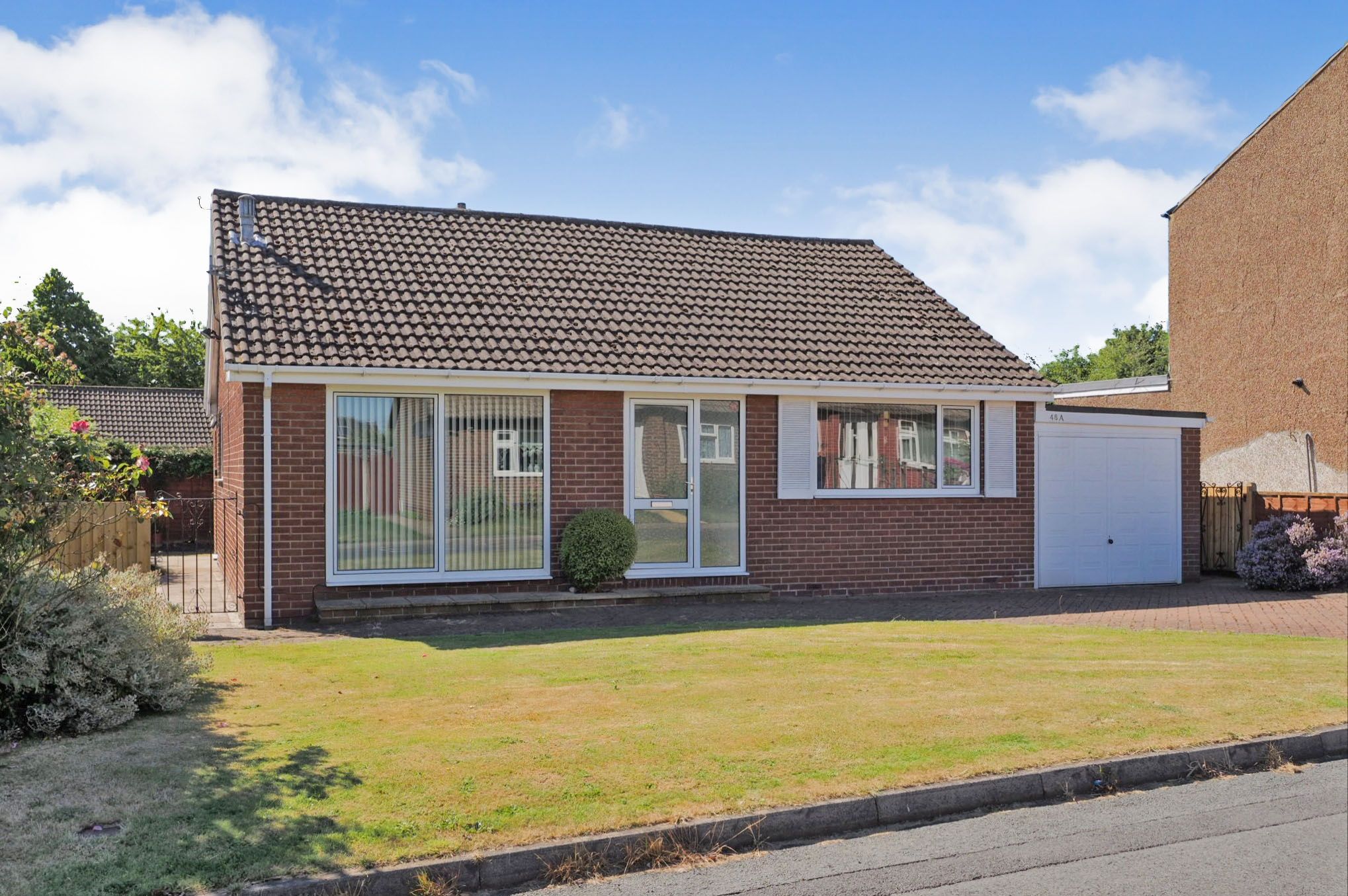 2 bed detached bungalow for sale in Common Ing Lane, Ryhill, Wakefield