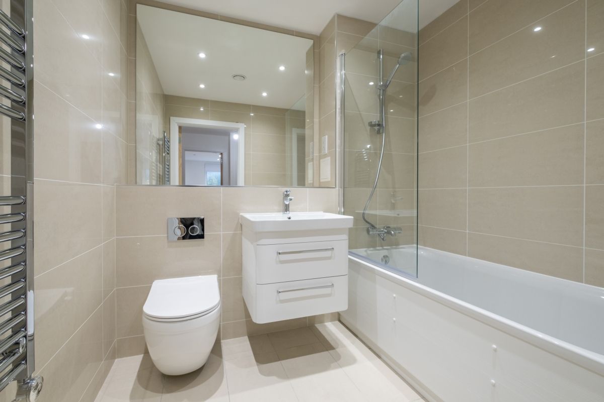 2 bed flat to rent in Whyteleafe House, Whyteleafe CR3 Zoopla