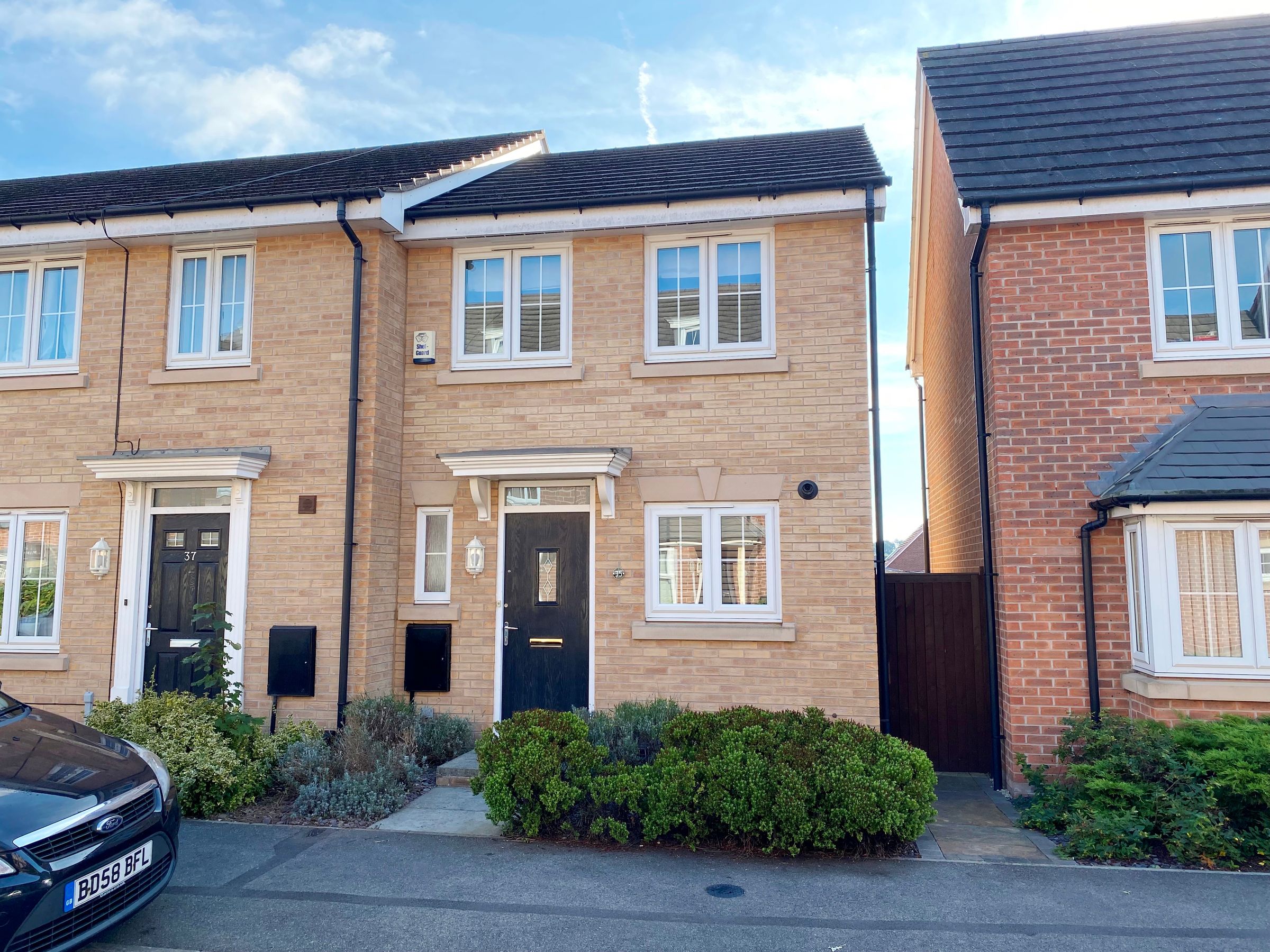 2 bed town house to rent in Horse Chestnut Close, Chesterfield S40 Zoopla