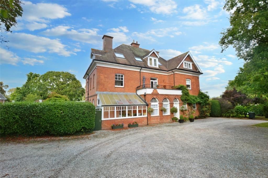 1 bed flat for sale in Brimley Court, Brimley Road, Bovey Tracey, Newton Abbot TQ13 Zoopla