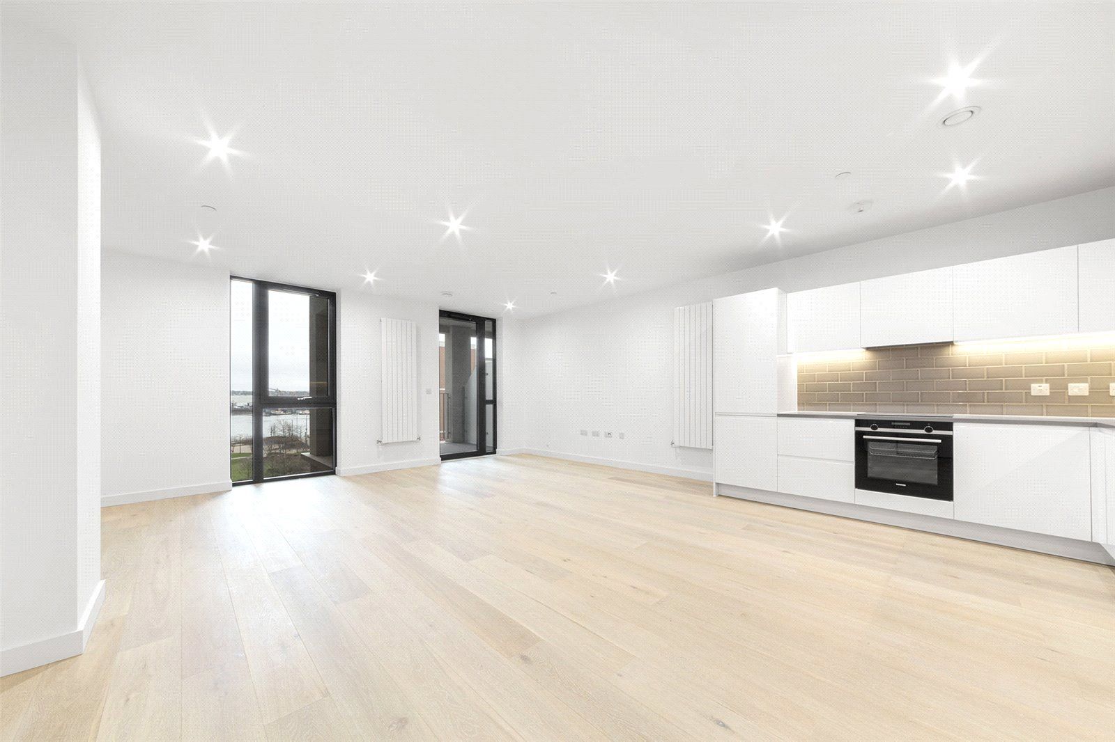 Pinnacle House, 4 Schooner Road, Royal Wharf E16  