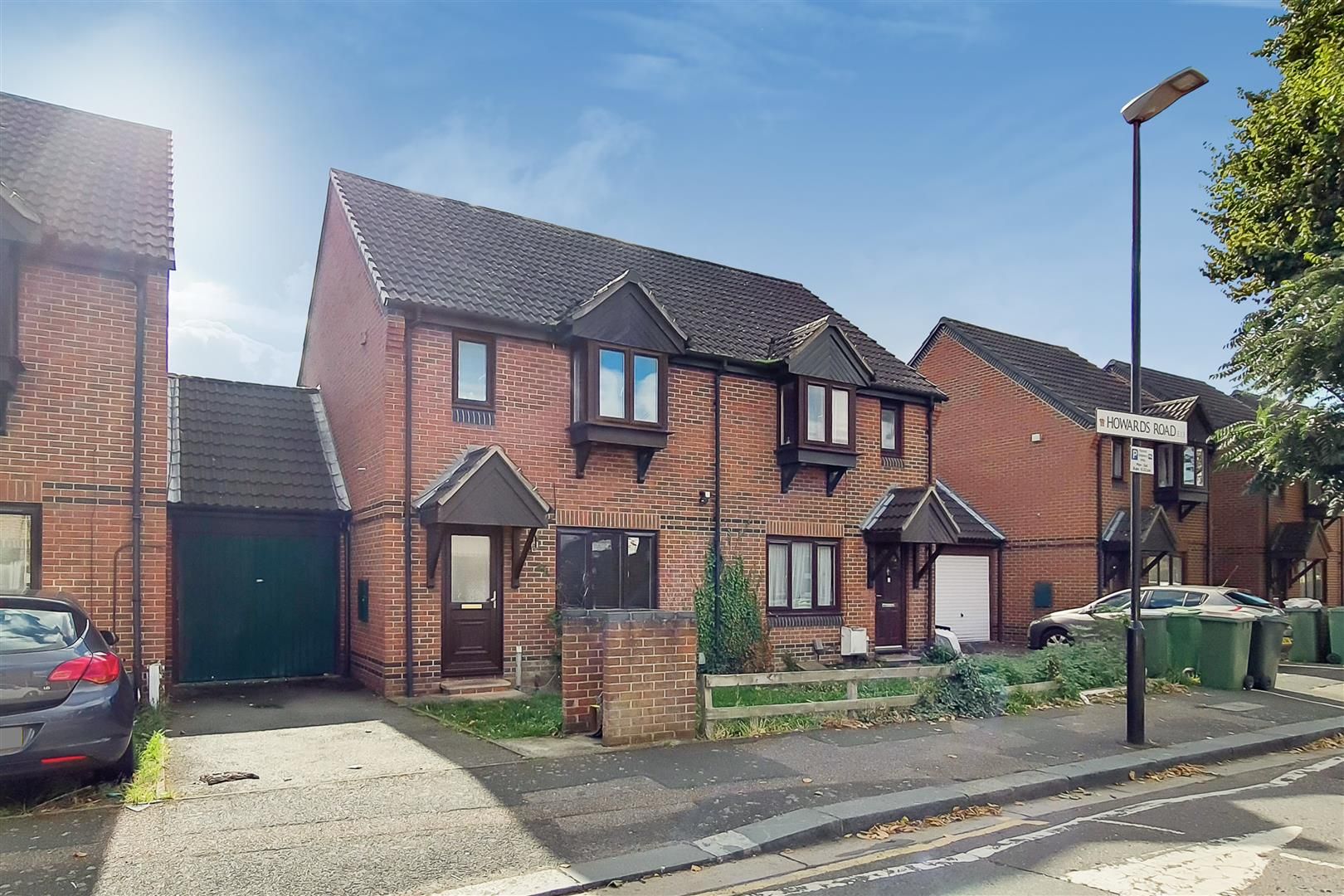 3 bed property for sale in Howards Road, London E13 Zoopla