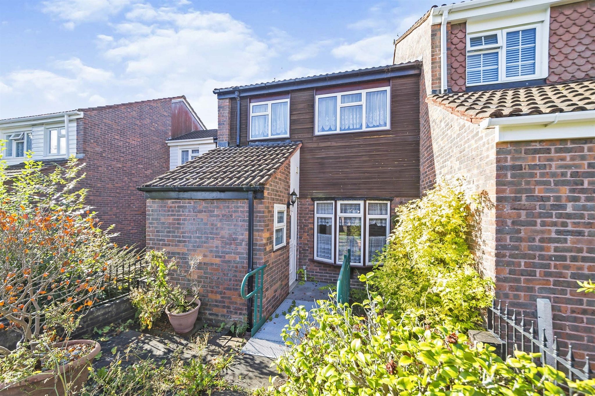 4 bed terraced house for sale in Berrymeade Walk, Ifield, Crawley RH11