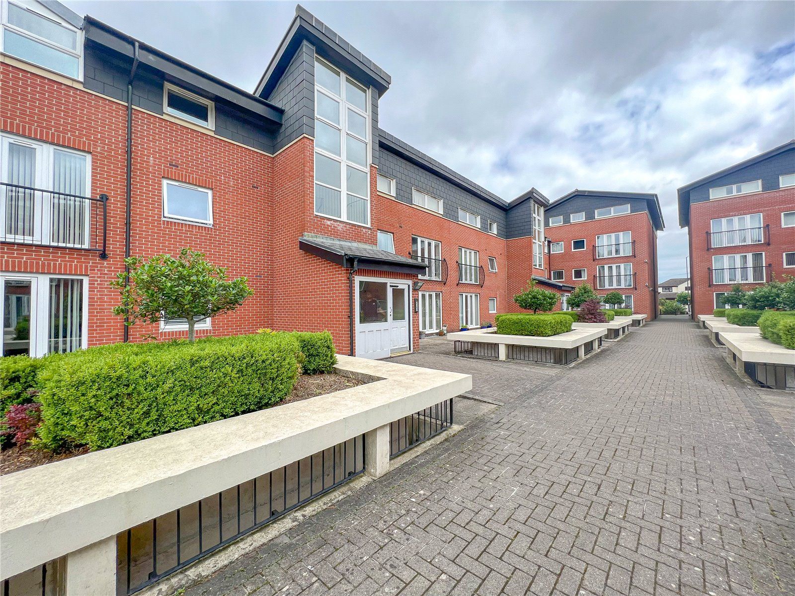 2 bed flat for sale in Lodge Road, Speedwell, Bristol BS15 Zoopla