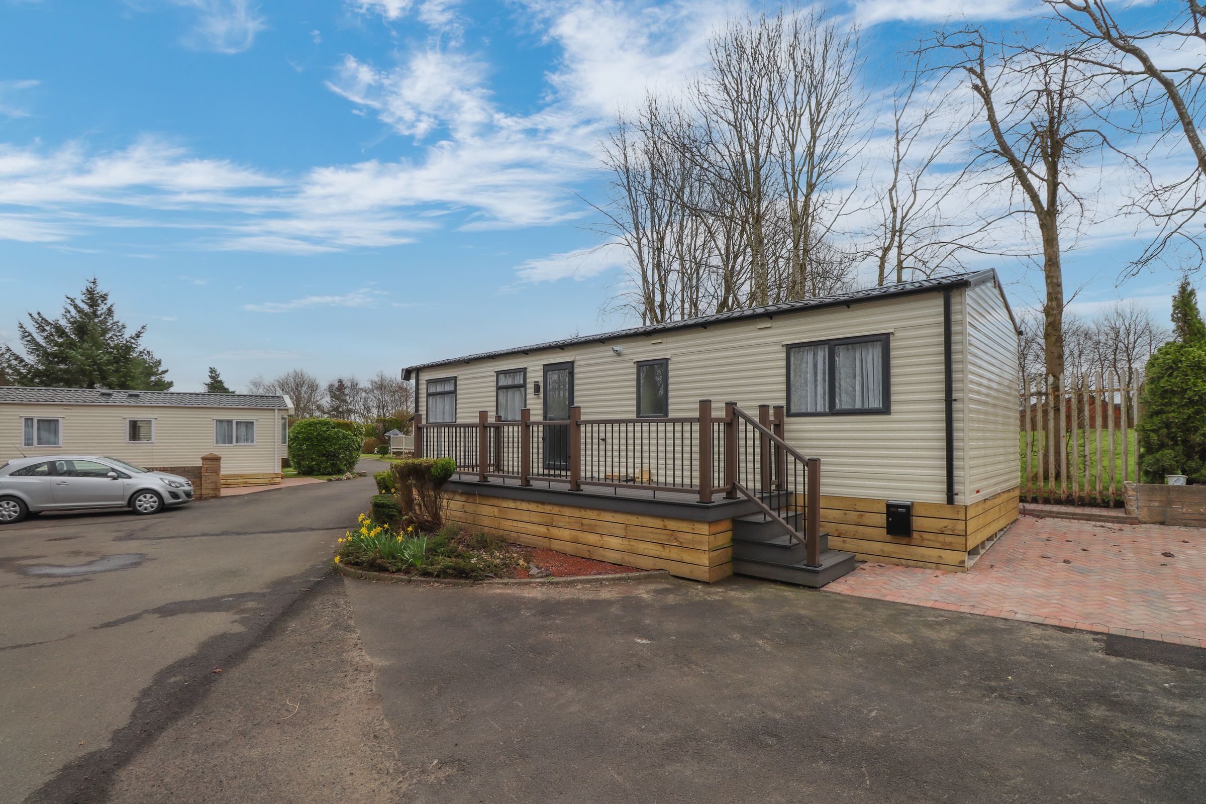 2 bed mobile/park home for sale in 33, Cairngorm Residential Park