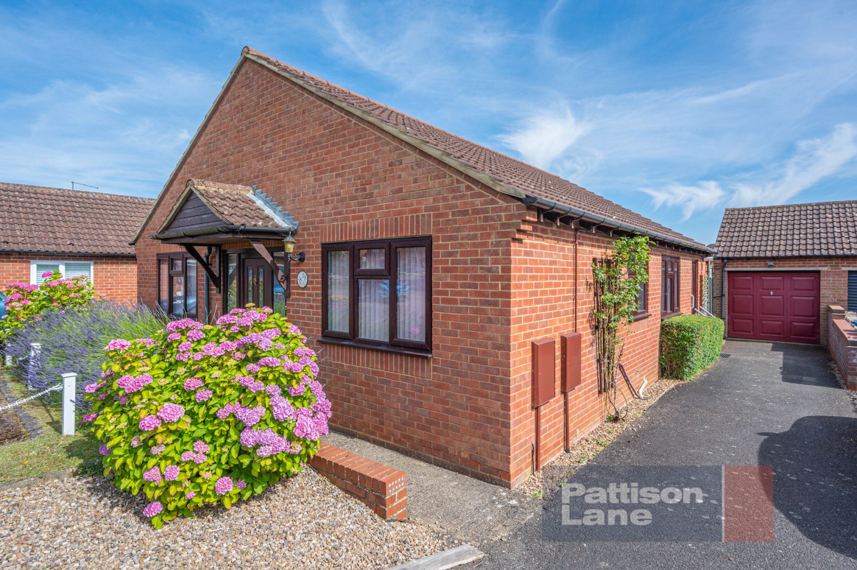 2 bed detached bungalow for sale in Westmorland Drive, Desborough