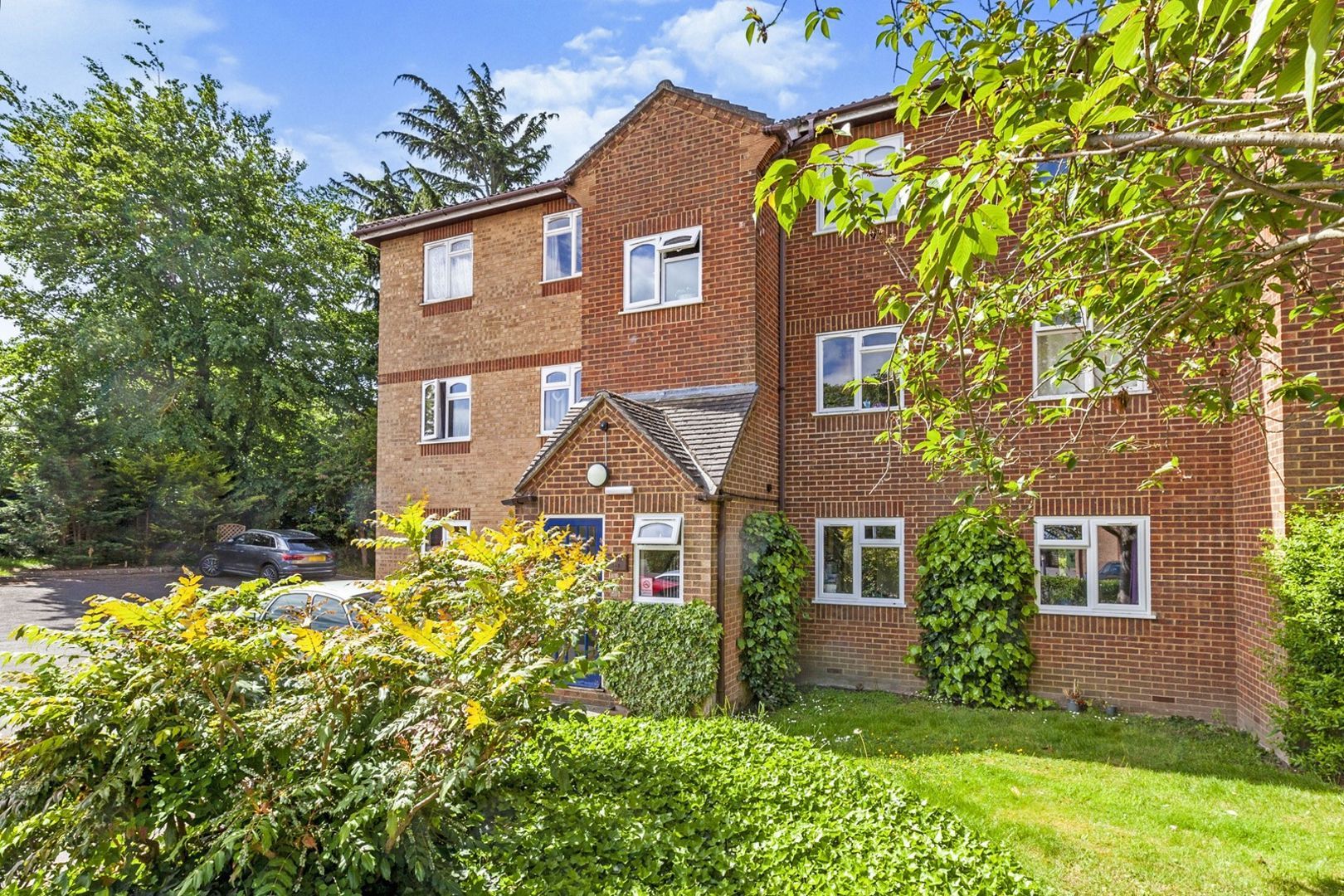 2 bed flat for sale in Corfe Place, Maidenhead SL6 Zoopla