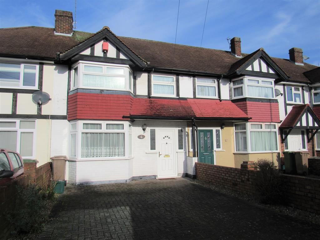 3 bed terraced house for sale in Chestnut Close, Carshalton, Surrey SM5