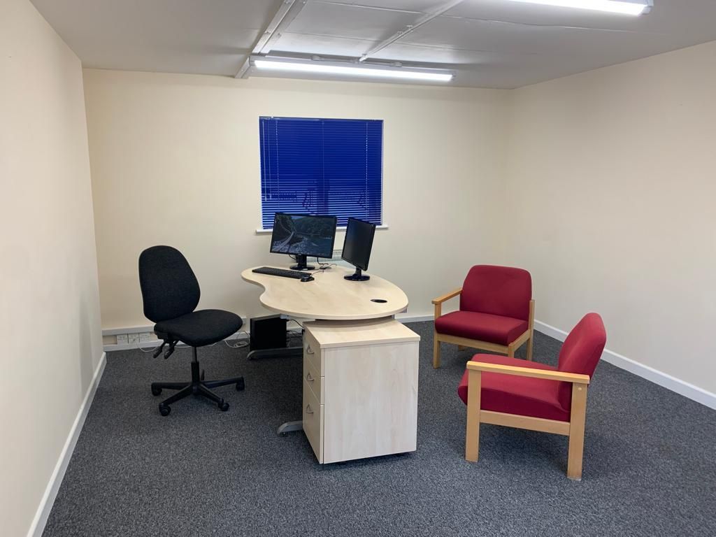 Commercial property to let in Tetbury Industrial Estate, Cirencester Road, Tetbury GL8 Zoopla