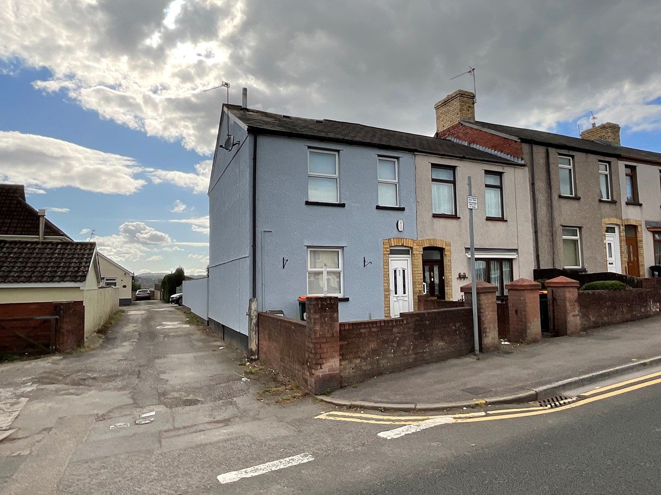 2 bed end terrace house for sale in Malpas Road, Newport NP20 Zoopla