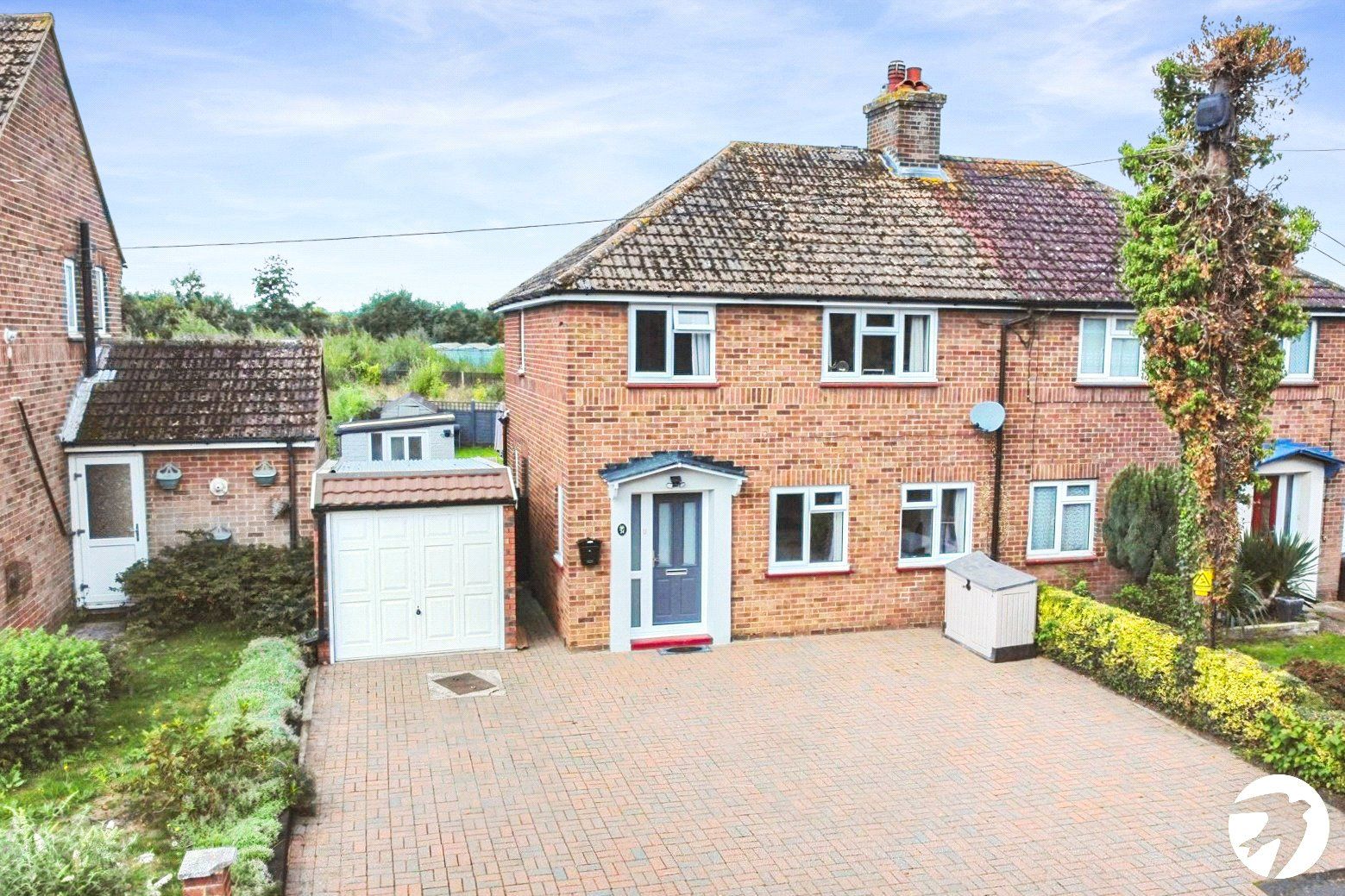 3 bed semidetached house for sale in Tylers Green Road, Crockenhill