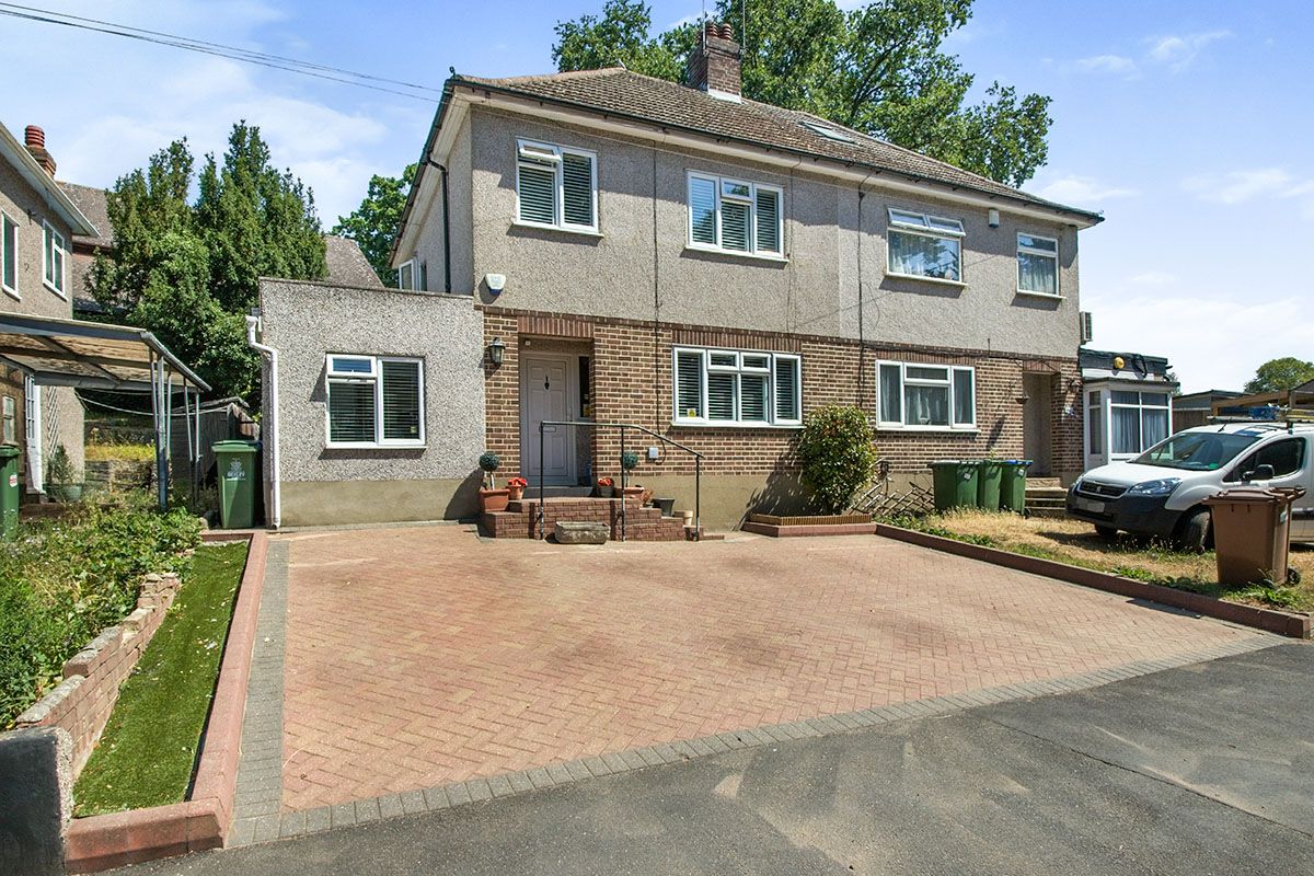 3 bed semidetached house for sale in Upton Road, Bexleyheath DA6 Zoopla