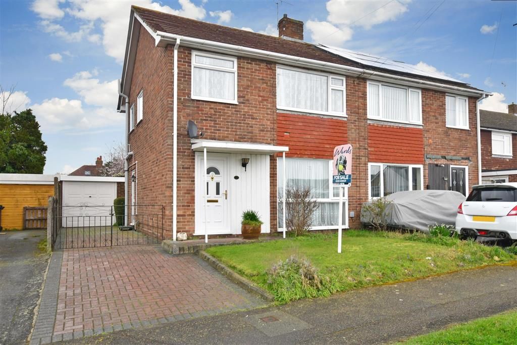 3 bed semidetached house for sale in Wickenden Crescent, Willesborough