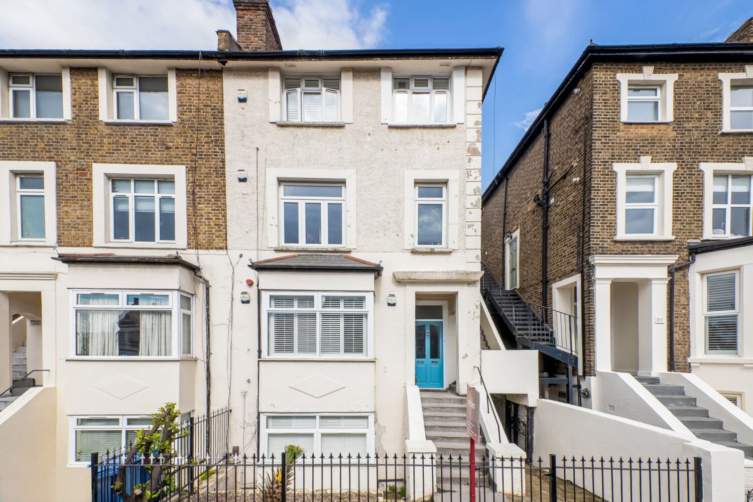 2 bed flat for sale in Lordship Lane, East Dulwich, London. SE22 Zoopla