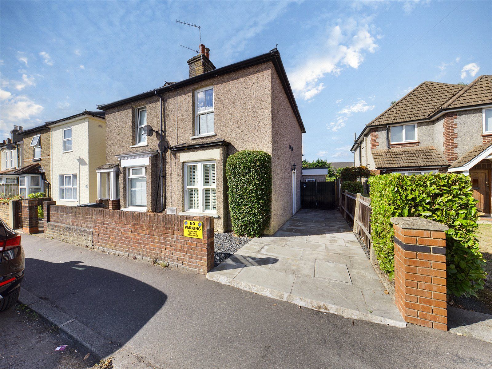 2 bed semidetached house for sale in New Road, Bedfont, Feltham TW14