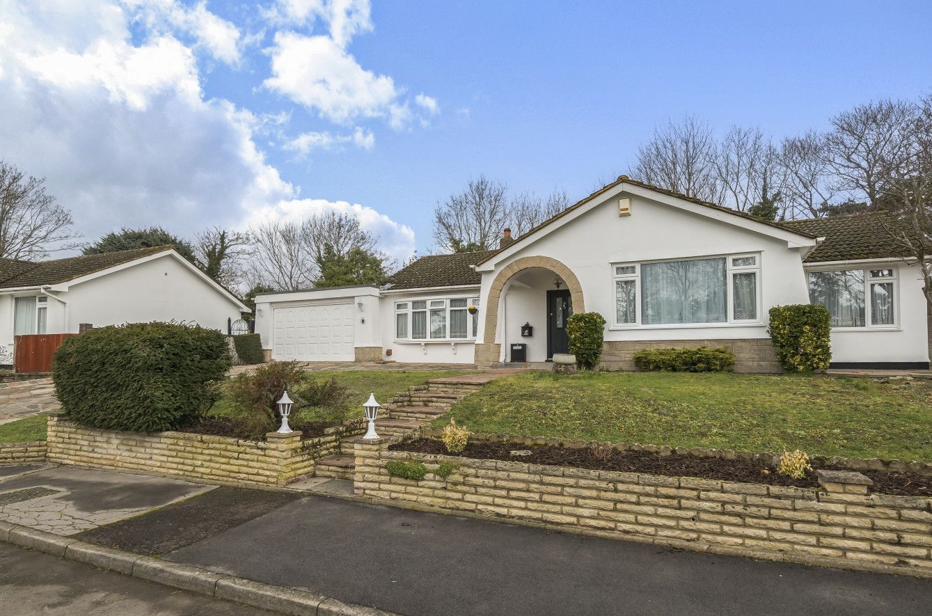 3 bed bungalow for sale in St. Matthews Drive, Bickley, Bromley BR1