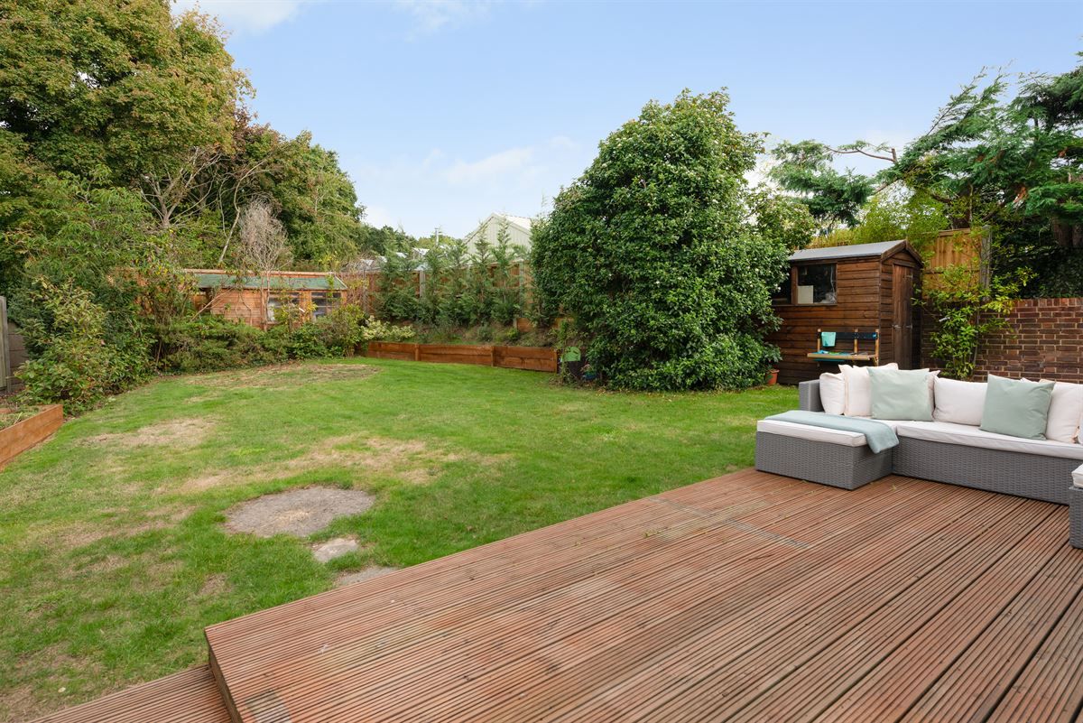 4 bed detached bungalow for sale in Honey Hill, Whitstable CT5 Zoopla