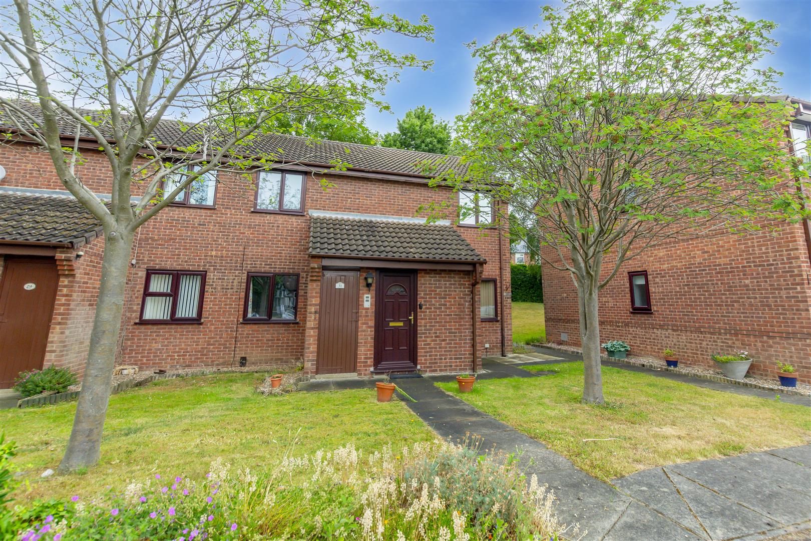 2 bed for sale in Brookdale Court, Nottingham NG5 Zoopla