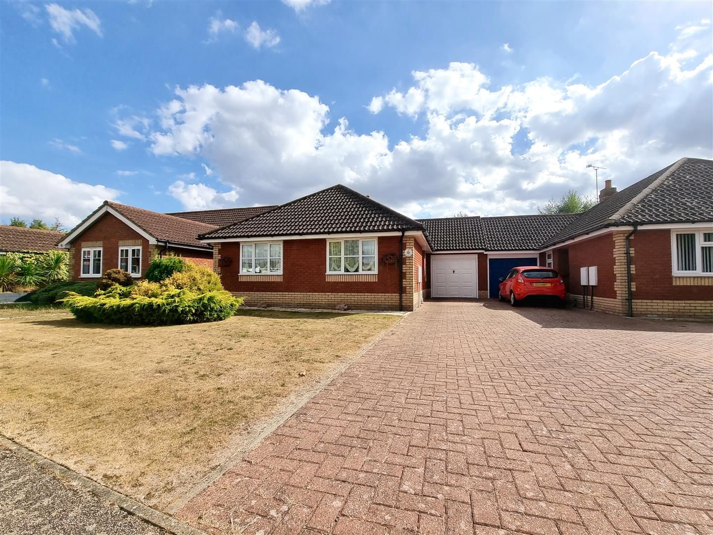 3 bed semidetached bungalow for sale in Windings Road, Elmsett