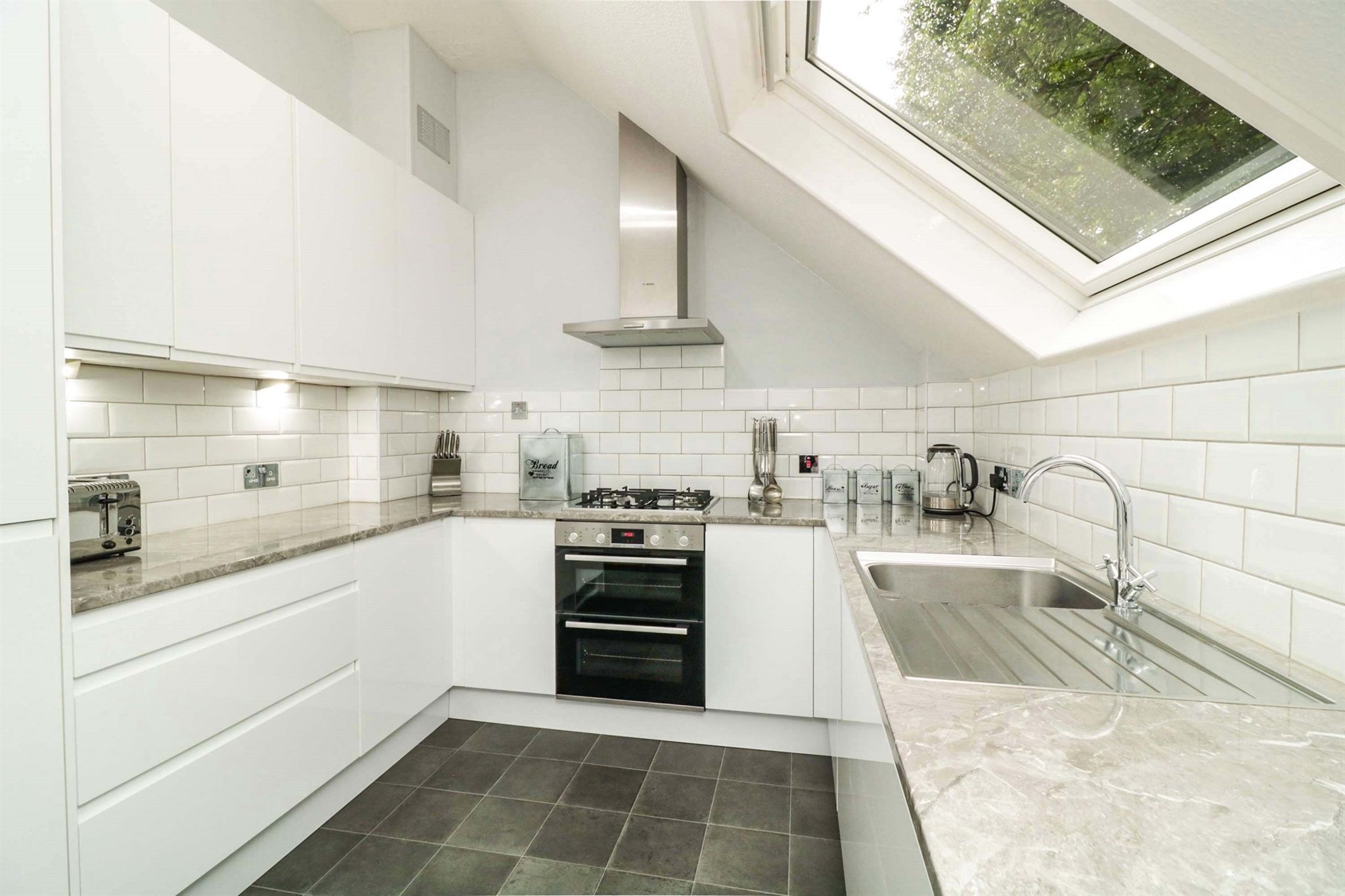 2 bed terraced house for sale in Hoddesdon Road, Stanstead Abbotts