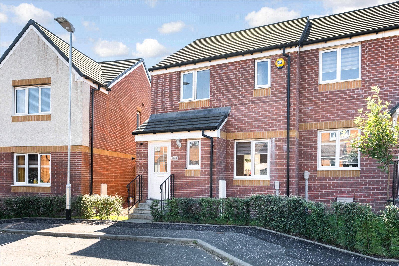 3 bed end terrace house for sale in Tillycairn Drive, Gartharmlock