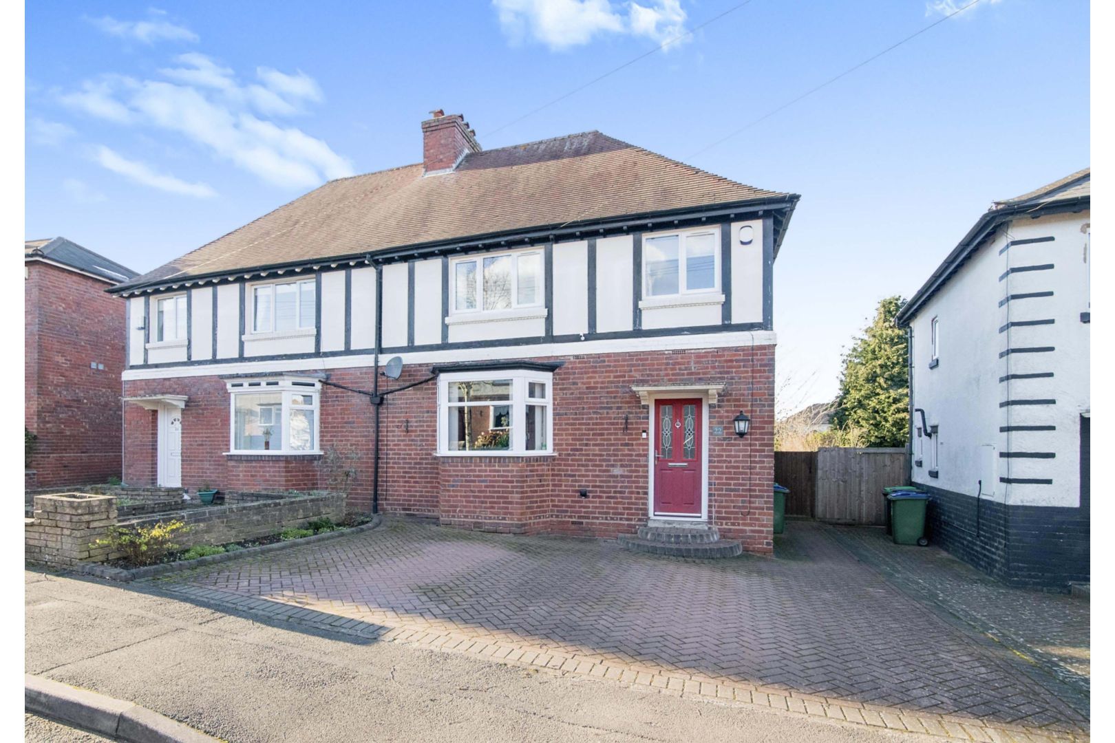 3 bed semidetached house for sale in Warley Hall Road, Oldbury B68