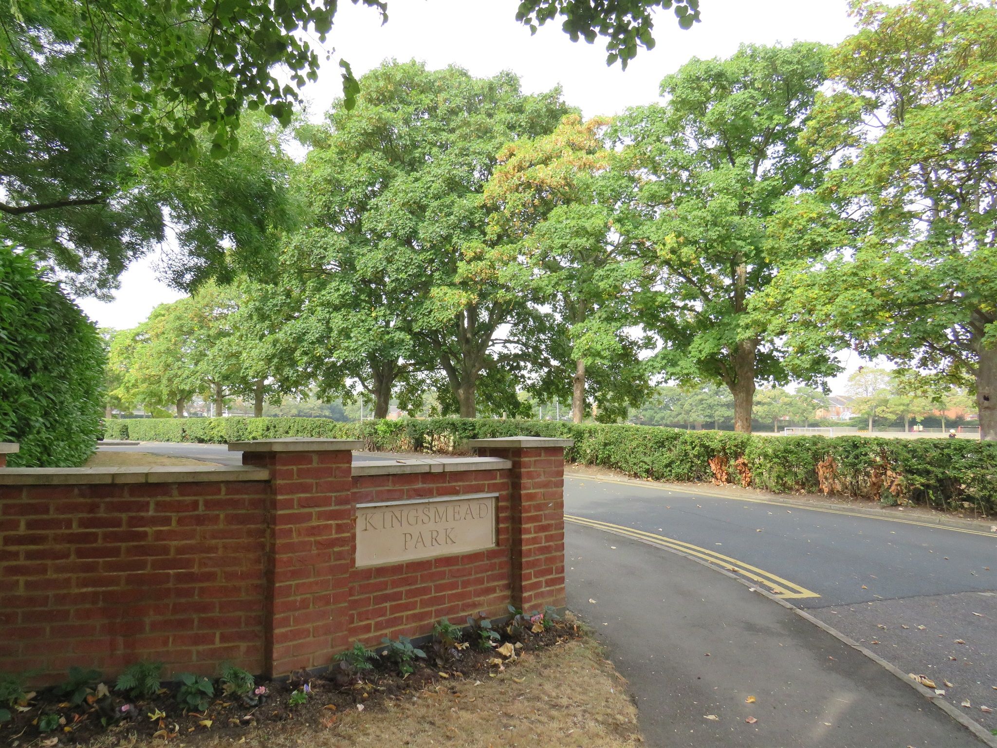 2 bed mobile/park home for sale in Kingsmead Park, Bedford Road