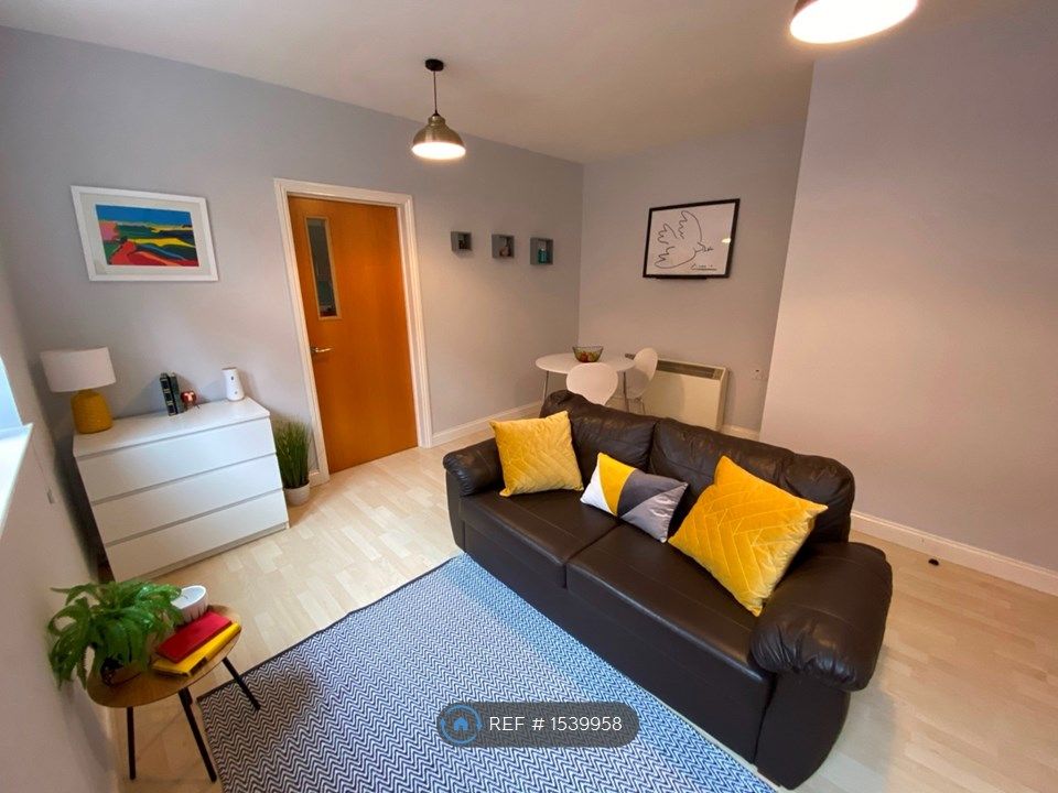 2 bed flat to rent in Minster Court, Leicester LE1 Zoopla