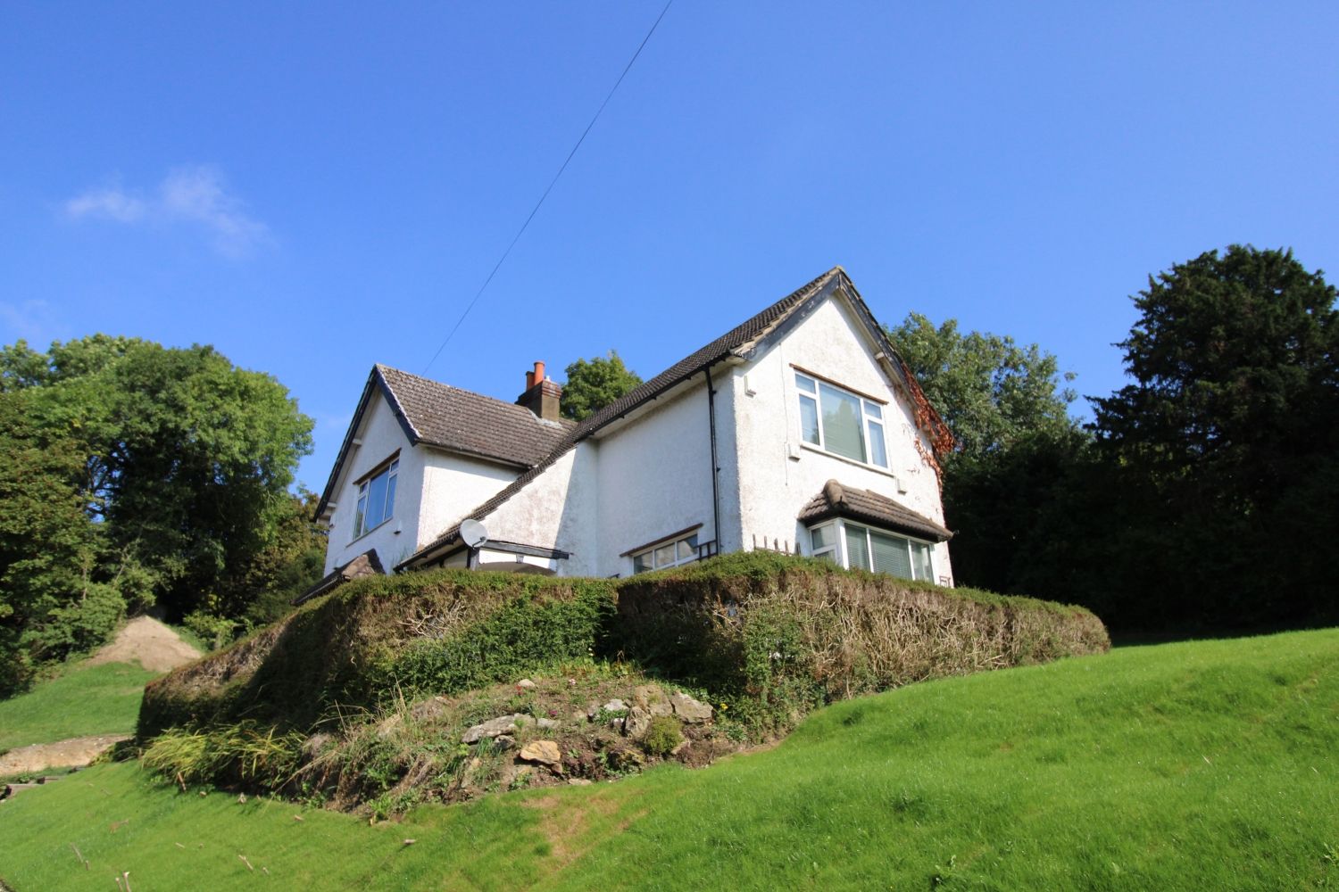 4 bed detached house for sale in Merstham, Redhill, Surrey RH1 Zoopla