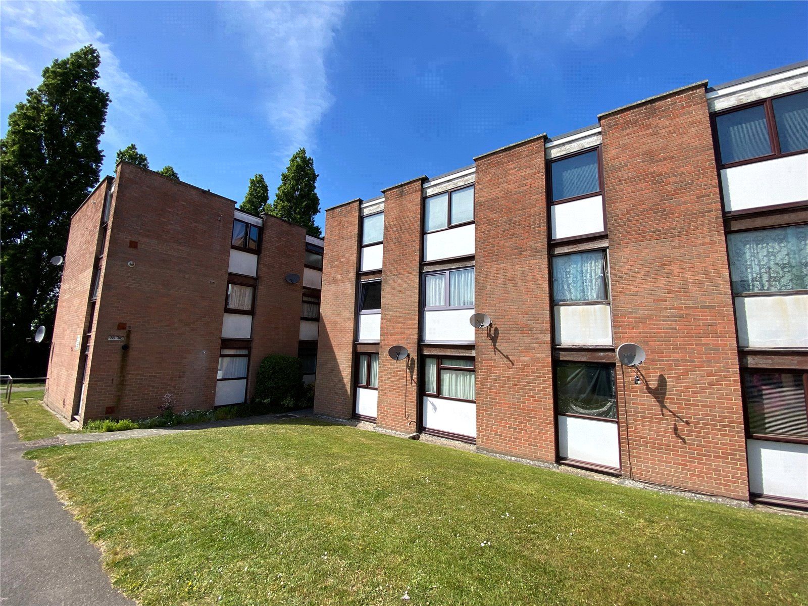 1 bed flat for sale in Downland Place, Canford Heath, Poole, Dorset