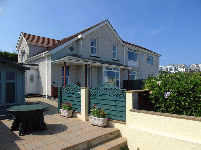 1 bed flat to rent in Pentire Crescent, Newquay TR7 Zoopla
