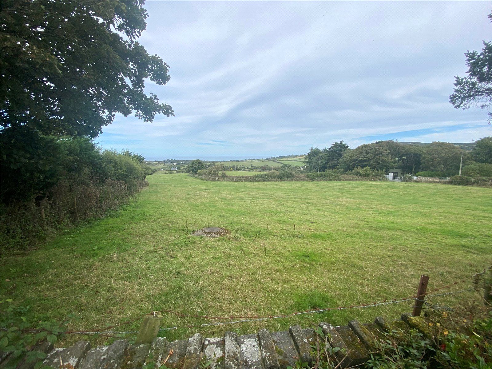 3 bed bungalow for sale in Penysarn, Anglesey, Sir Ynys Mon LL69 Zoopla