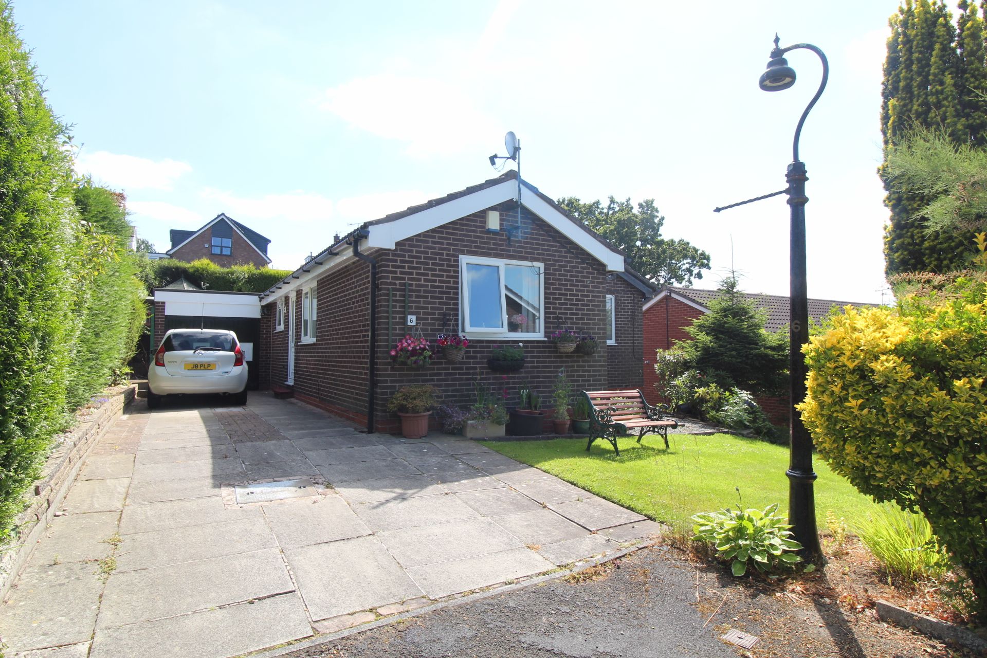 3 bed bungalow for sale in Reynolds Drive, Marple Bridge, Stockport SK6