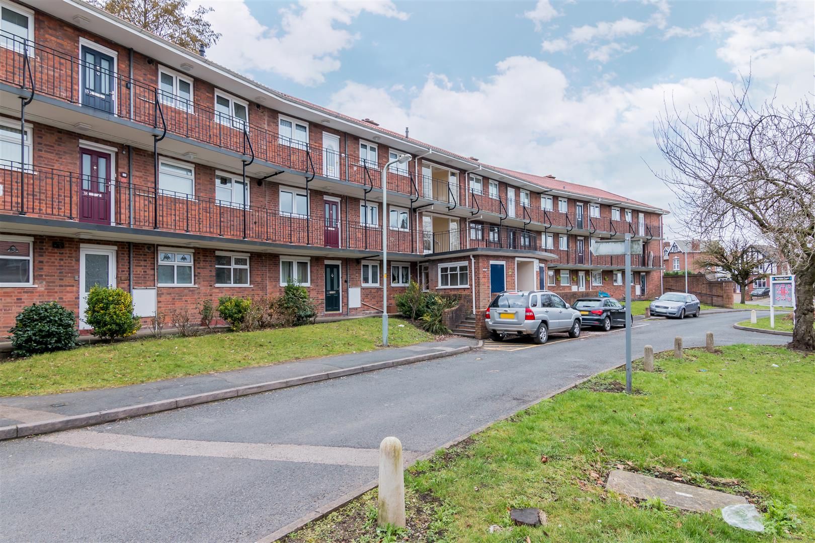 Merridale Court, Wolverhampton WV3  