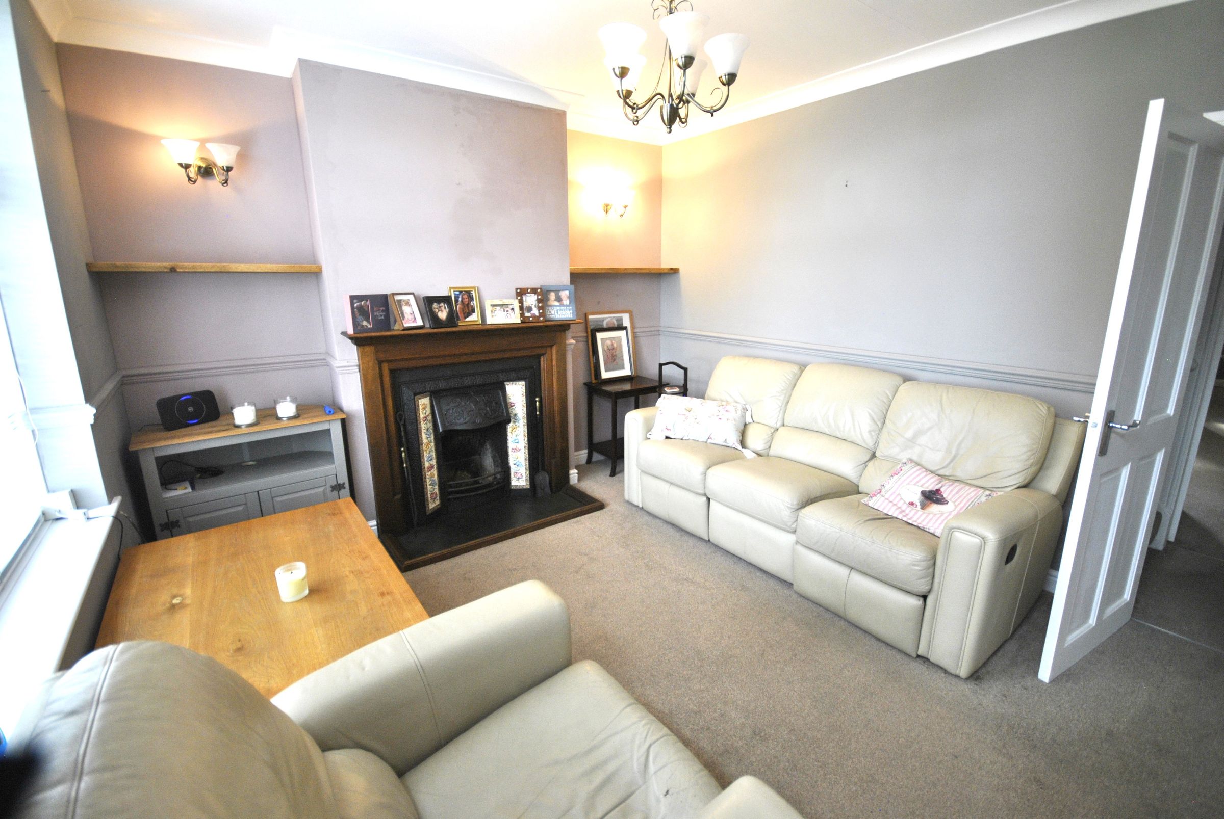 2 bed semidetached house for sale in Doncaster Road, Tickhill