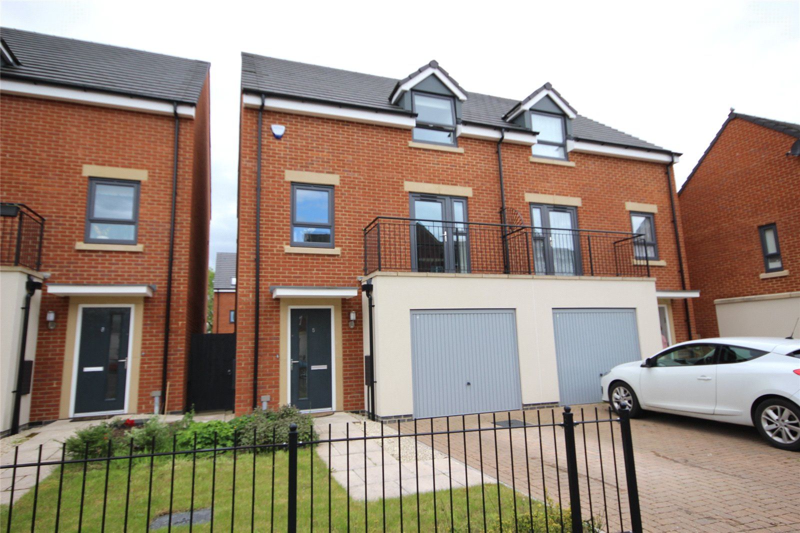 Morris Walk, Pilgrove Way, Cheltenham GL51  