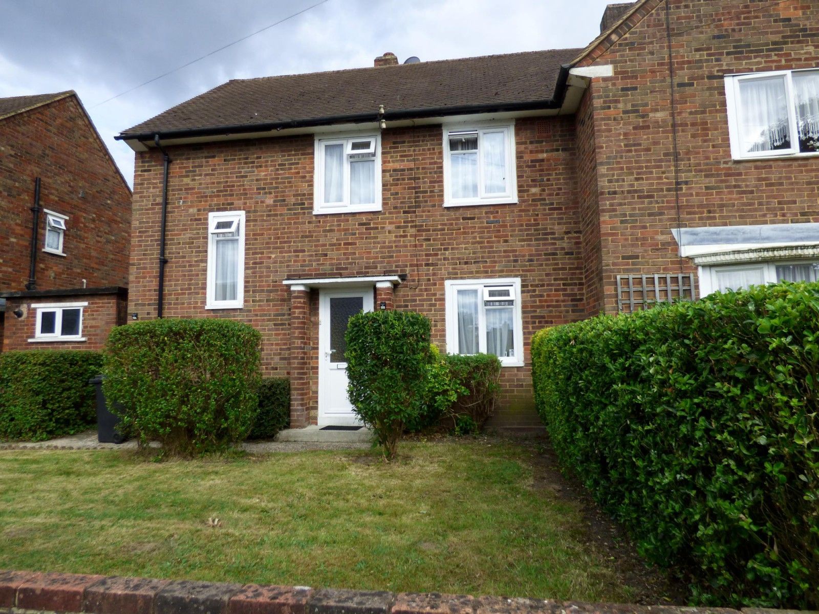 3 bed end terrace house to rent in Faringdon Avenue, Bromley BR2 Zoopla