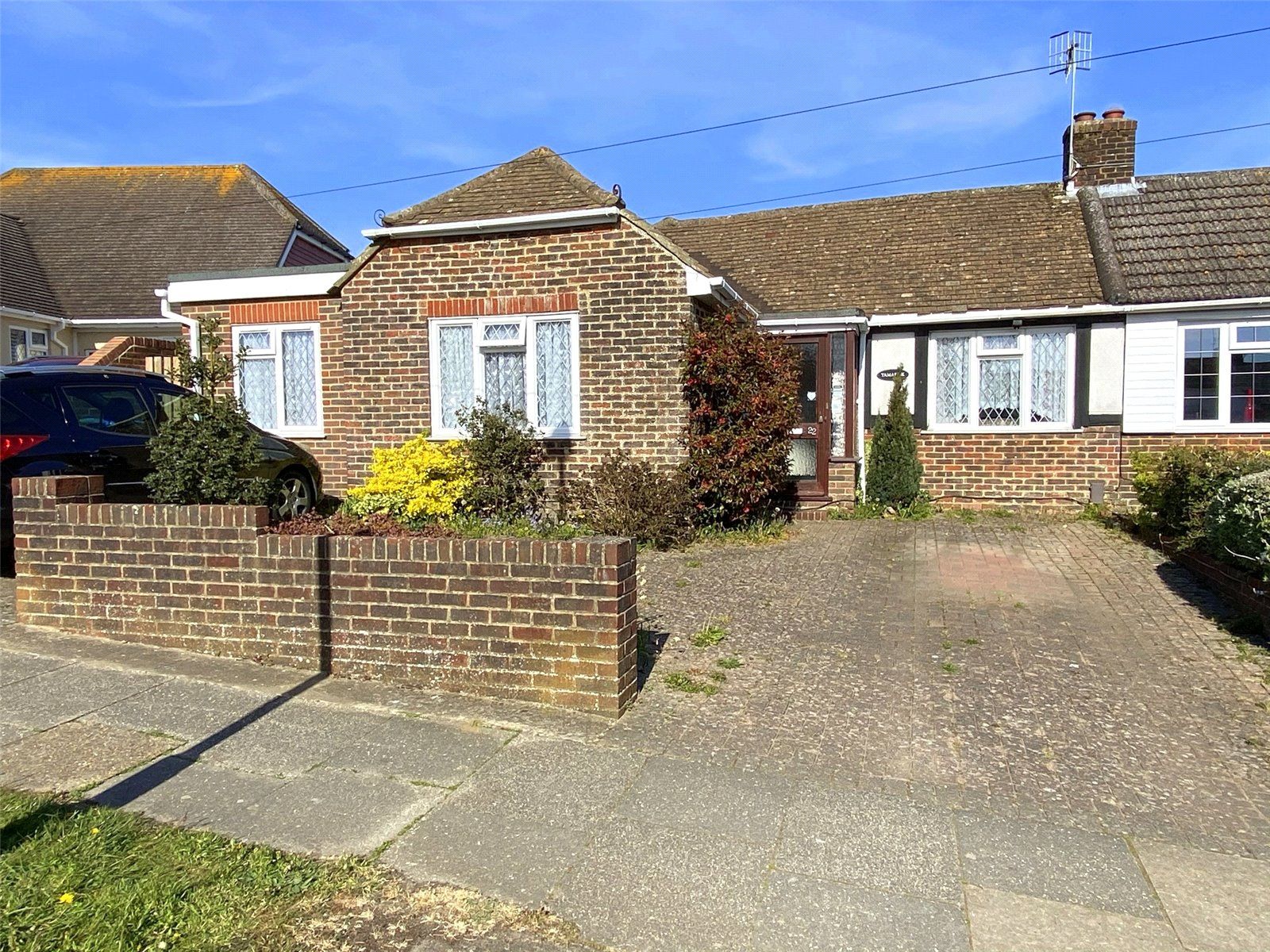 4 bed bungalow for sale in Fircroft Avenue, North Lancing, West Sussex