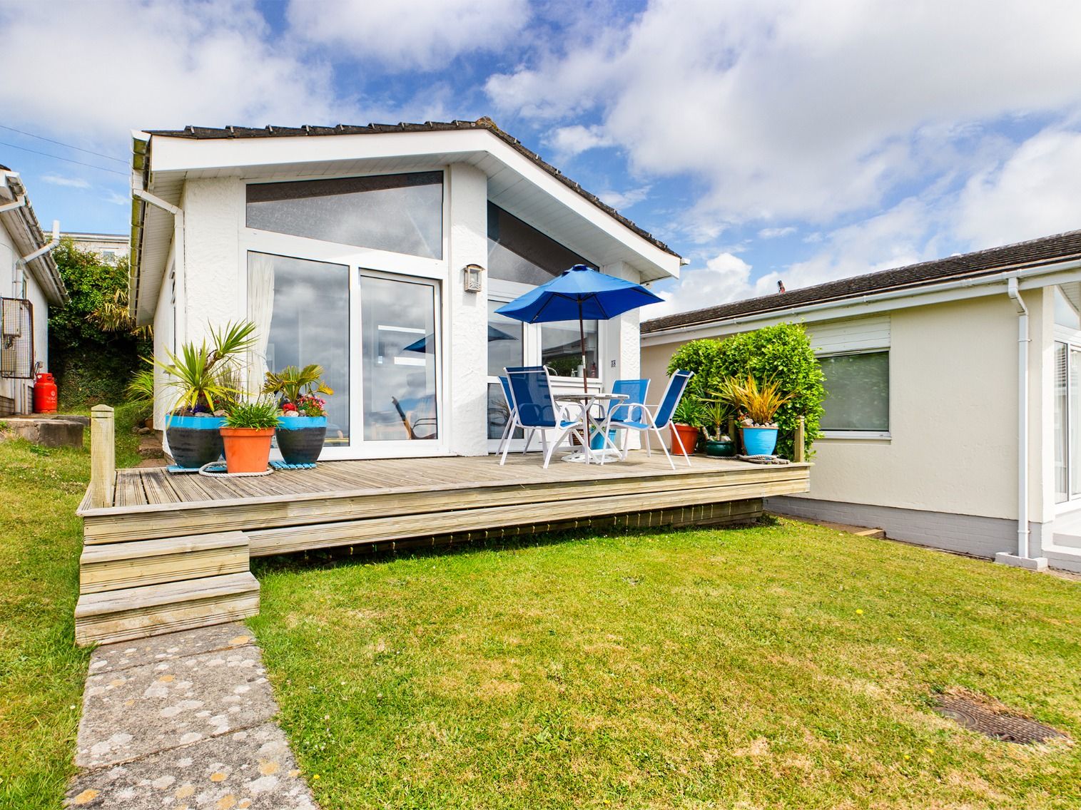 2 bed property for sale in Newpark Holiday Park, Port Eynon, Gower SA3