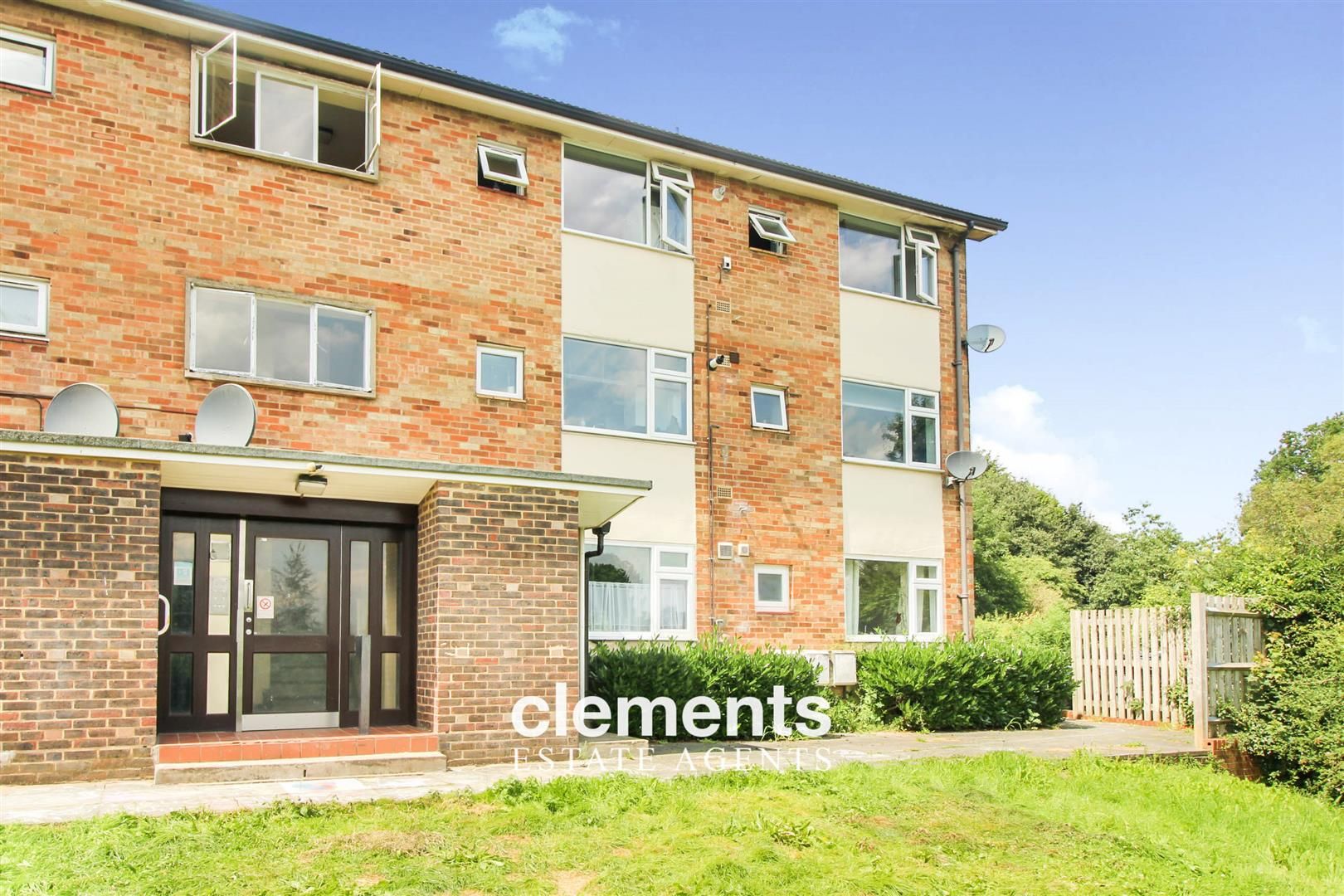 Clover Way, Hemel Hempstead HP1  