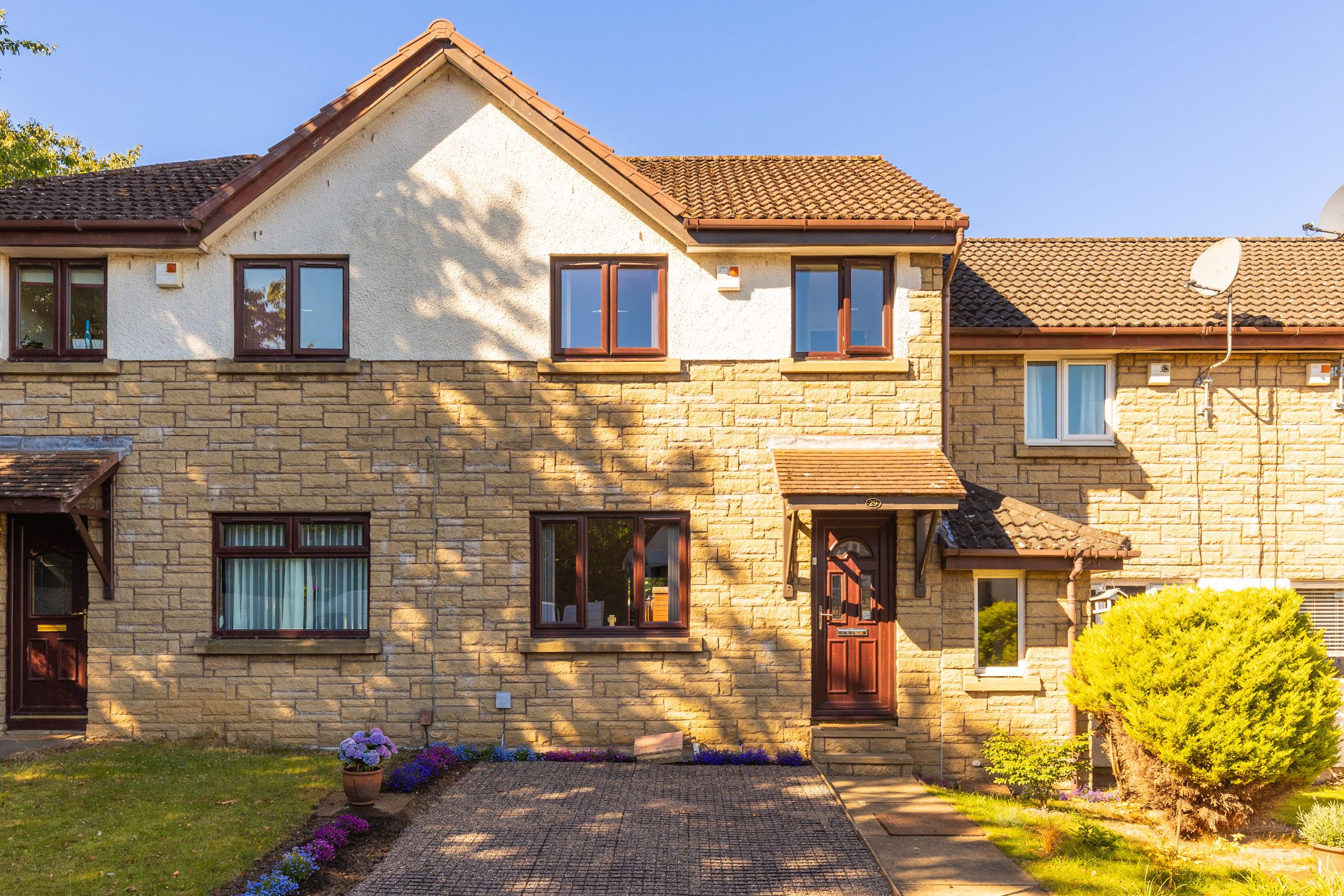 3 bed property for sale in 29 Gogarloch Syke, Edinburgh EH12 Zoopla